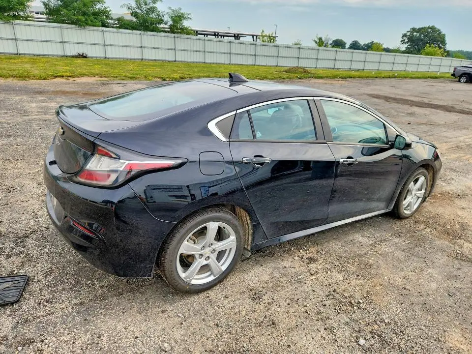 2017 CHEVROLET VOLT LT  
