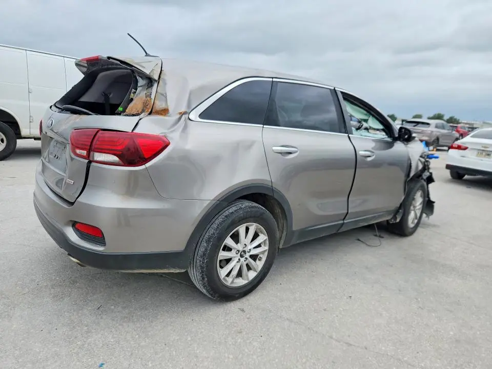 2019 KIA SORENTO L  