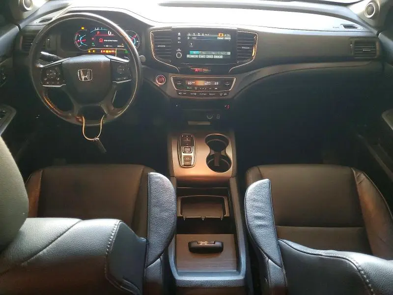 2022 HONDA PILOT SE  