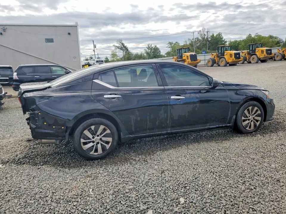2020 NISSAN ALTIMA S  