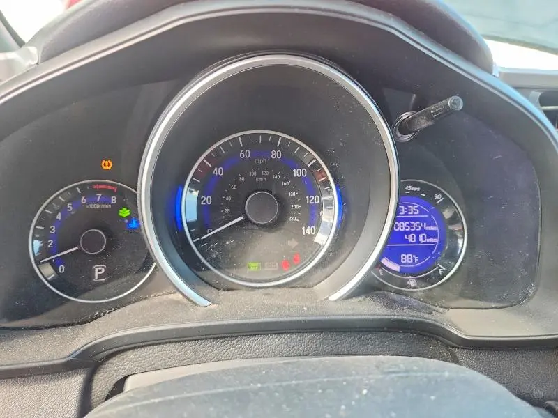 2016 HONDA FIT LX  