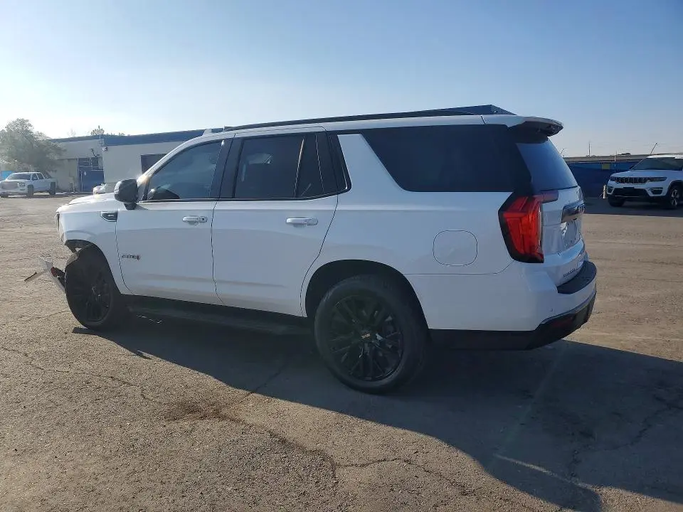 2021 GMC YUKON AT4  