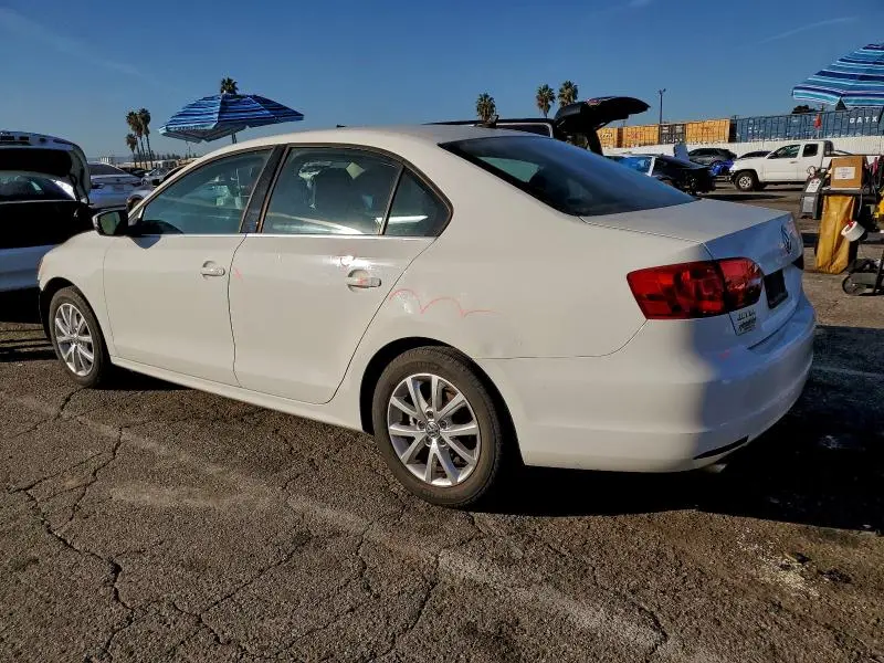 2014 VOLKSWAGEN JETTA SE  