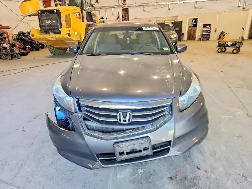 2011 HONDA ACCORD EX  