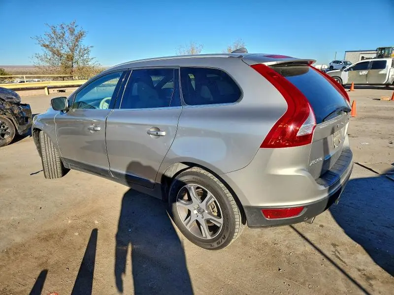 2012 VOLVO XC60 T6  