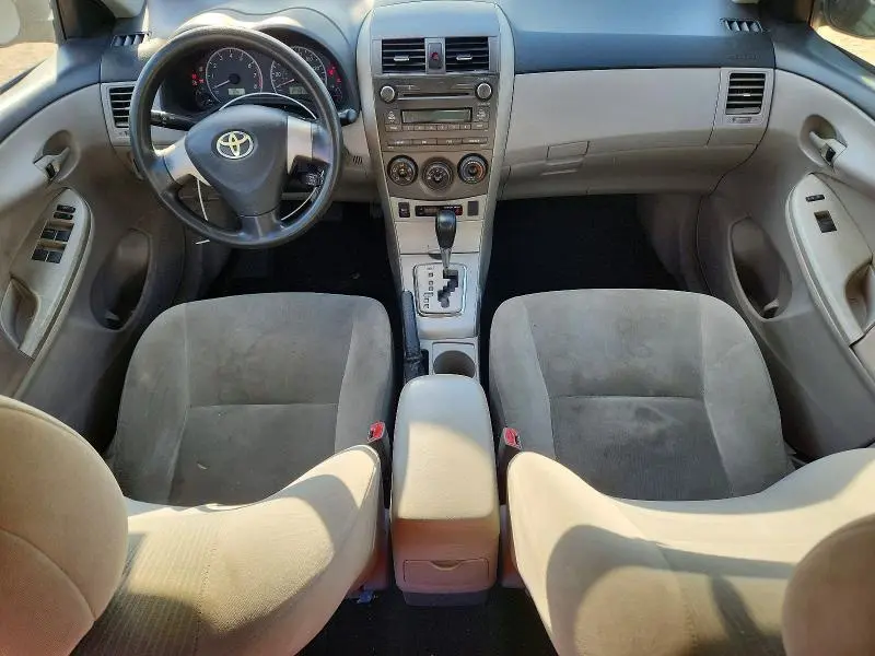 2011 TOYOTA COROLLA LE  