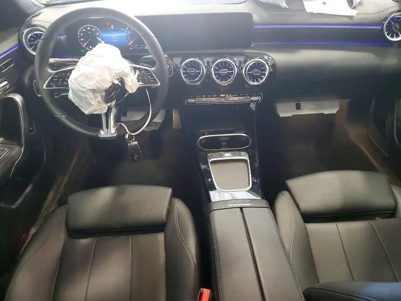 2024 MERCEDES-BENZ CLA 250 4MATIC  