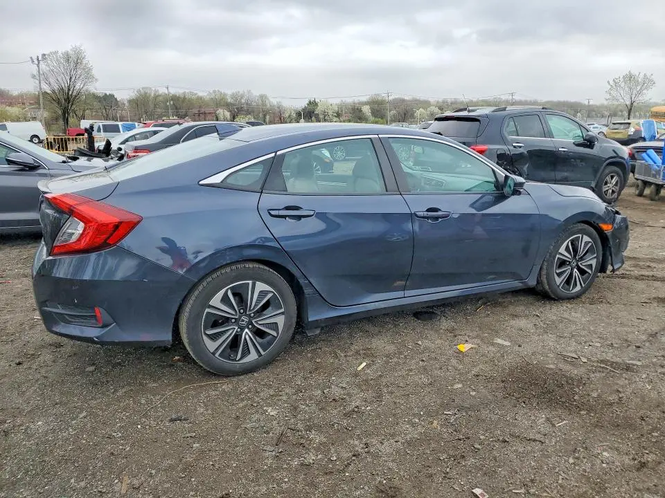 2016 HONDA CIVIC EX  
