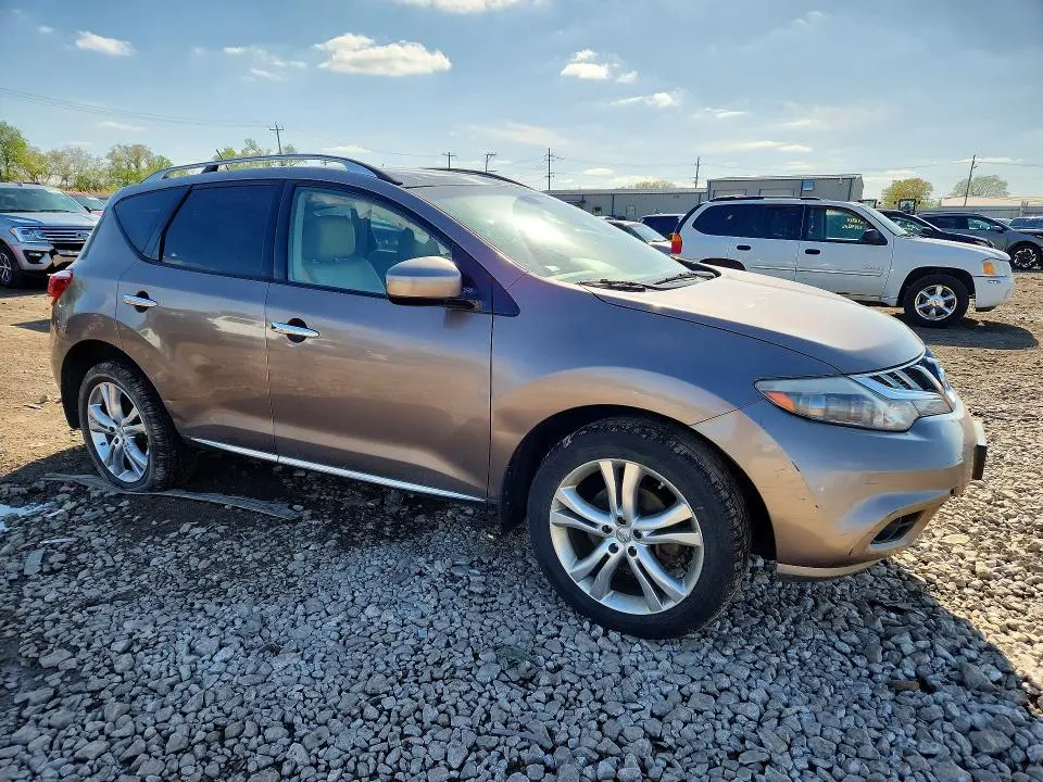 2011 NISSAN MURANO S  
