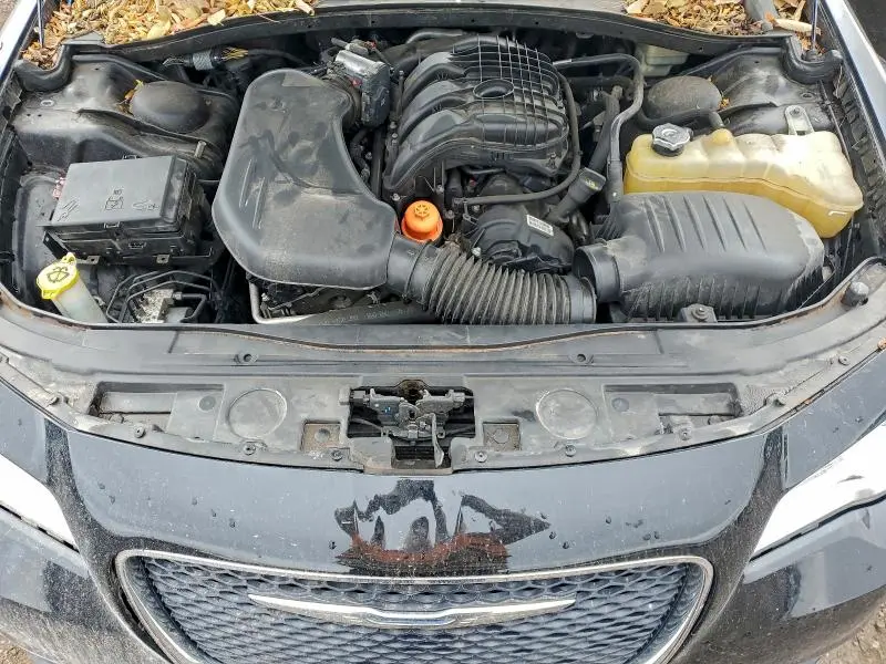 2015 CHRYSLER 300 LIMITED  