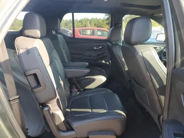 2022 CHEVROLET TRAVERSE LT  