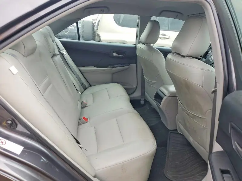 2014 TOYOTA CAMRY LE  