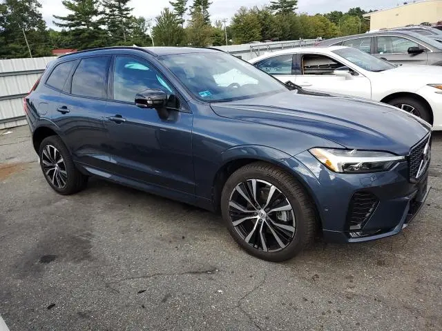 2023 VOLVO XC60 PLUS  