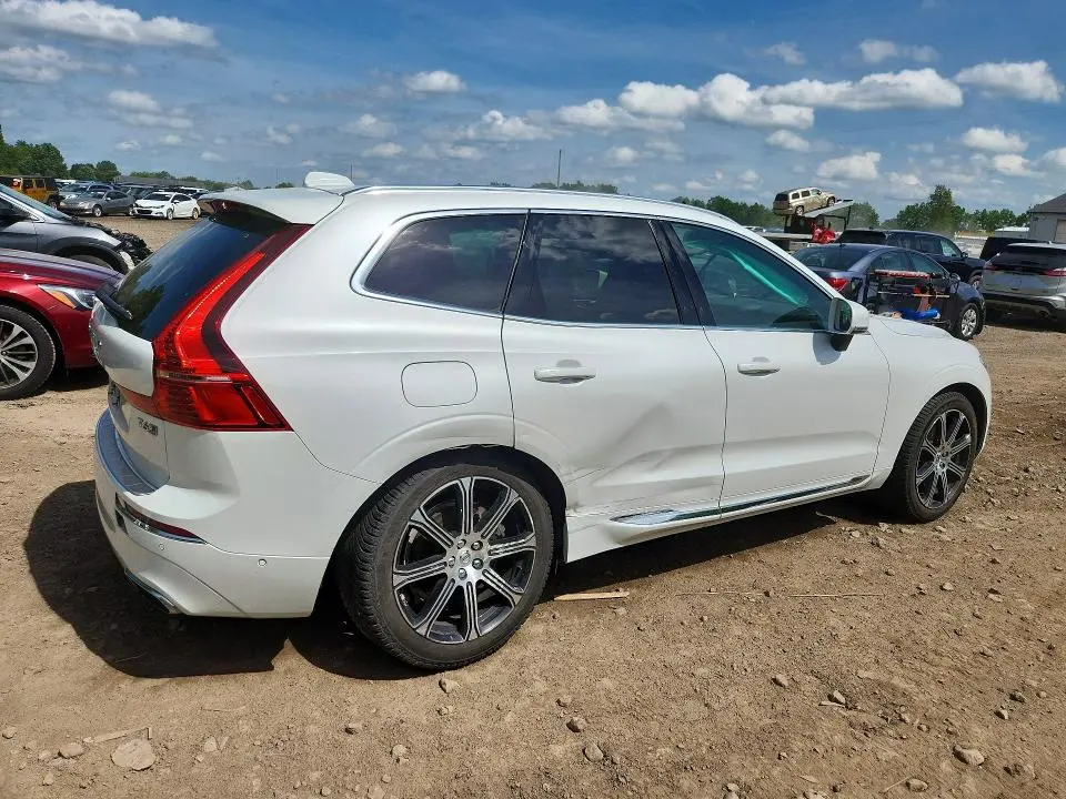 2018 VOLVO XC60 T6  
