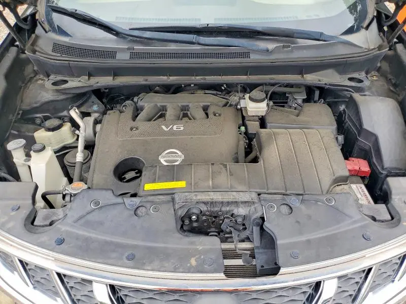 2013 NISSAN MURANO S  