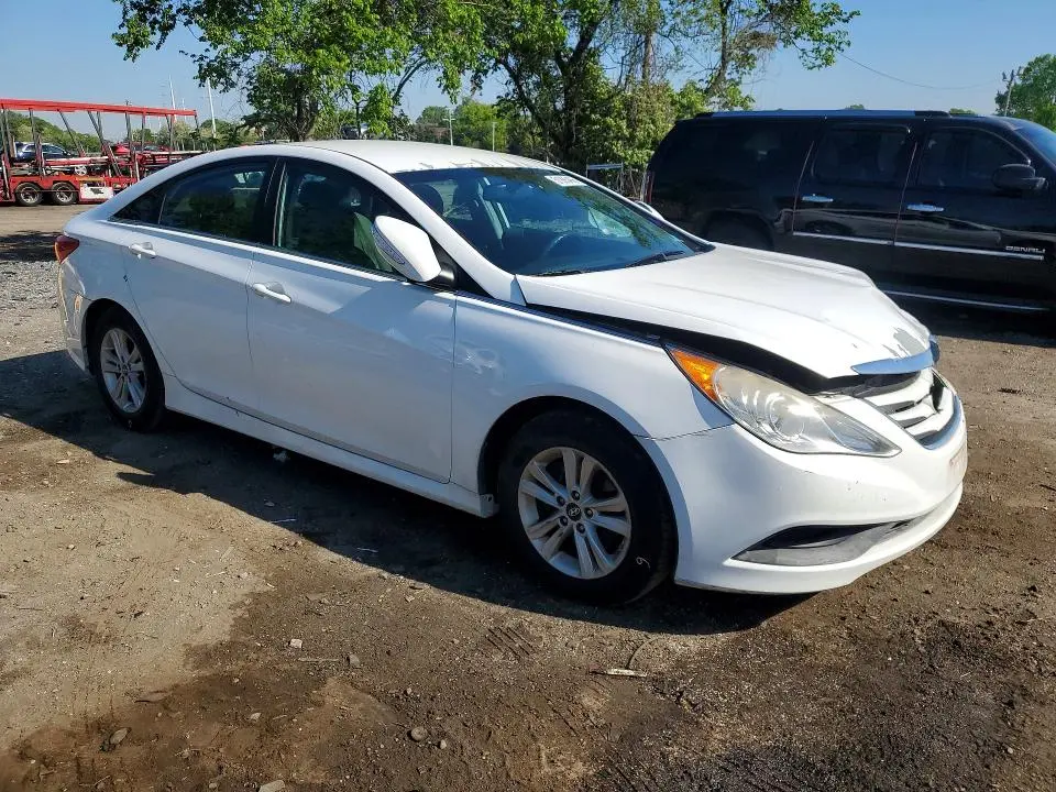 2014 HYUNDAI SONATA GLS  