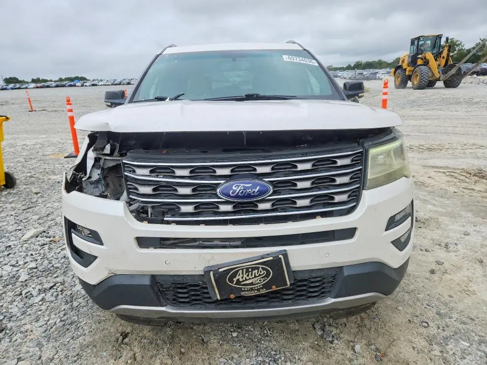 2017 FORD EXPLORER XLT  