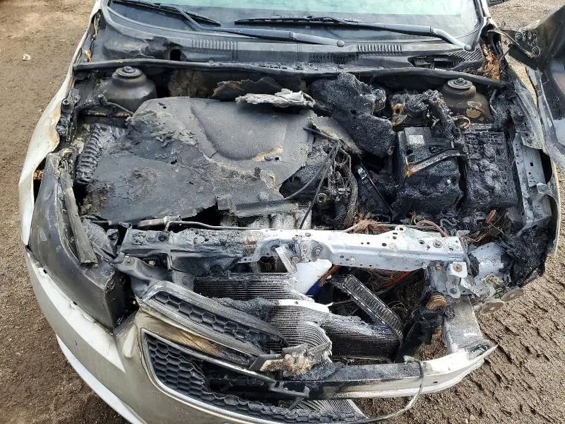 2013 CHEVROLET CRUZE LS  