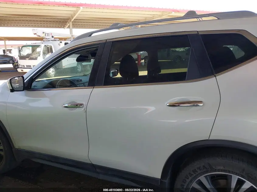 2019 NISSAN ROGUE SV