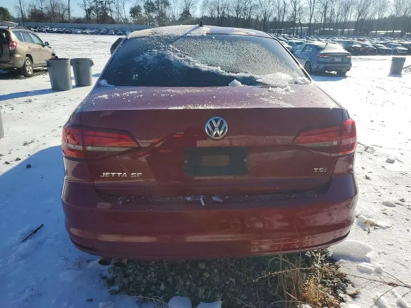 2016 VOLKSWAGEN JETTA SE  