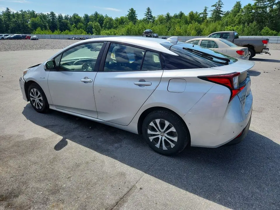 2021 TOYOTA PRIUS LE AWD-E  