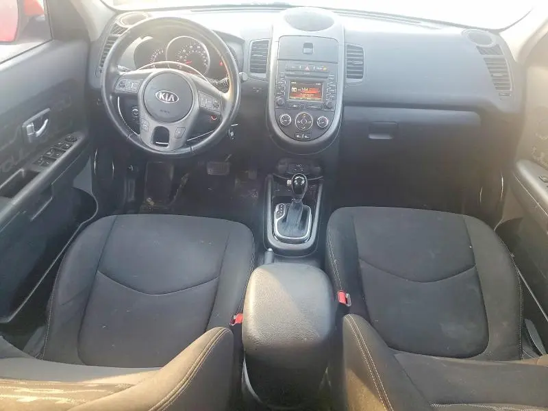 2013 KIA SOUL +  
