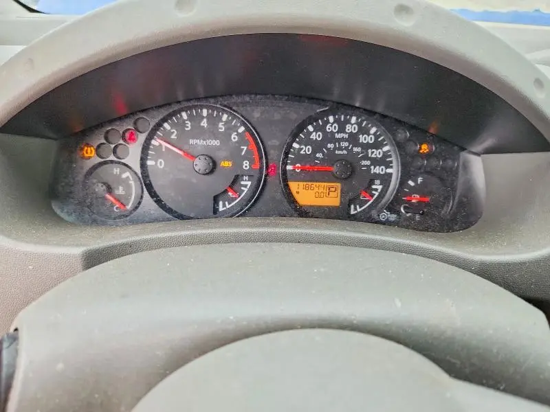 2013 NISSAN FRONTIER S  