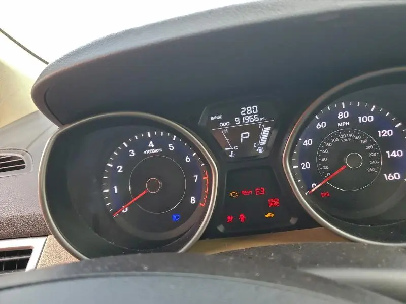 2013 HYUNDAI ELANTRA GLS  