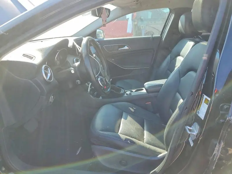 2015 MERCEDES-BENZ GLA 250 4MATIC  