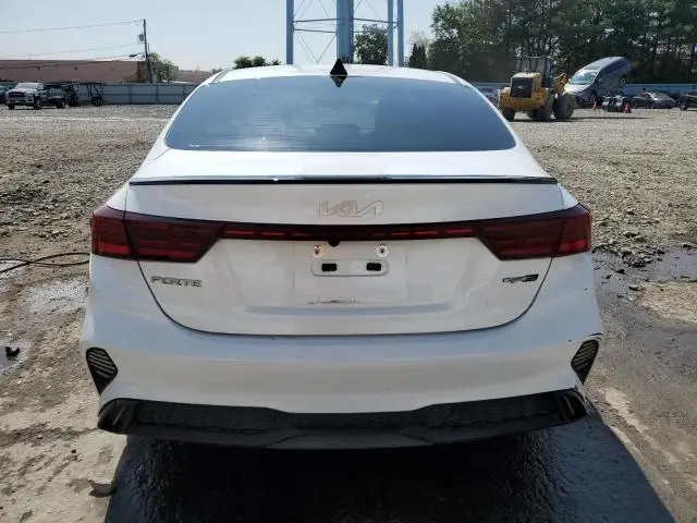 2022 KIA FORTE GT LINE  