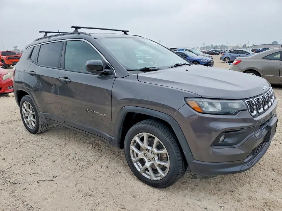 2023 JEEP COMPASS LATITUDE LUX  