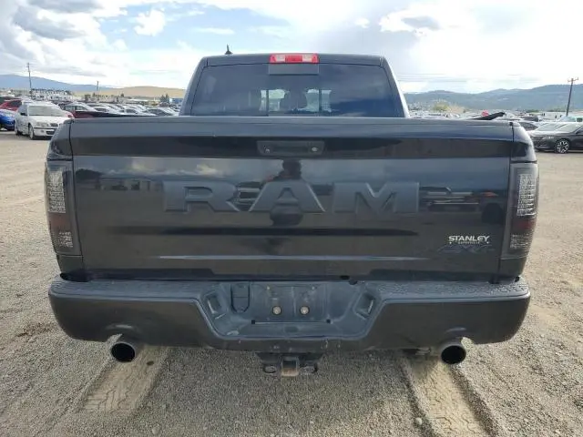 2018 RAM 1500 SPORT