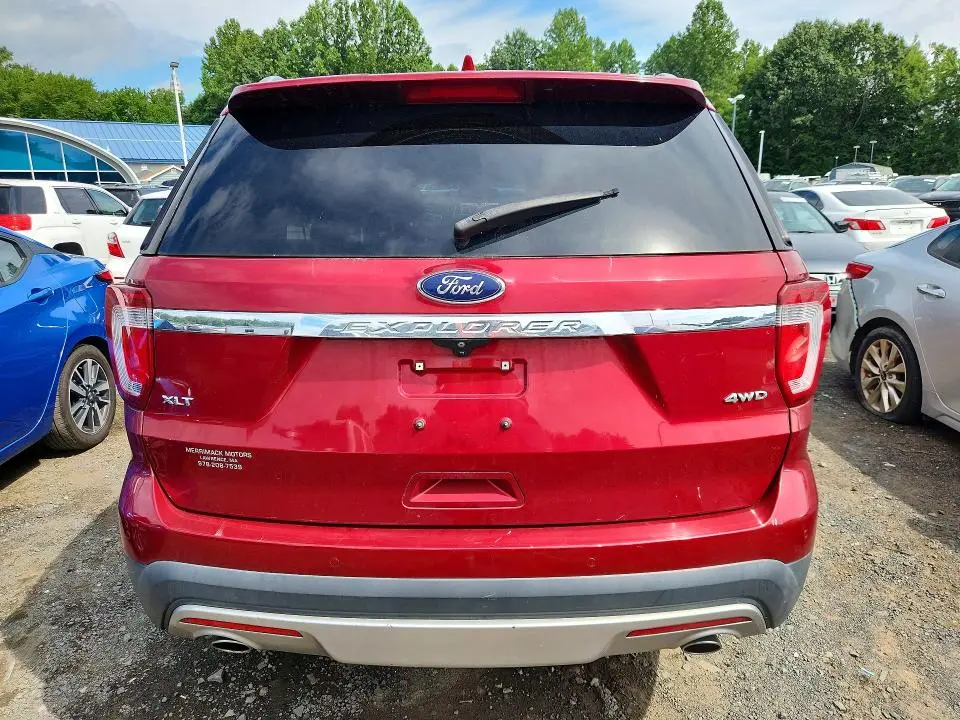 2017 FORD EXPLORER XLT  