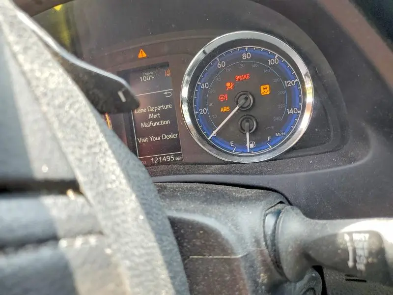 2019 TOYOTA COROLLA SE  