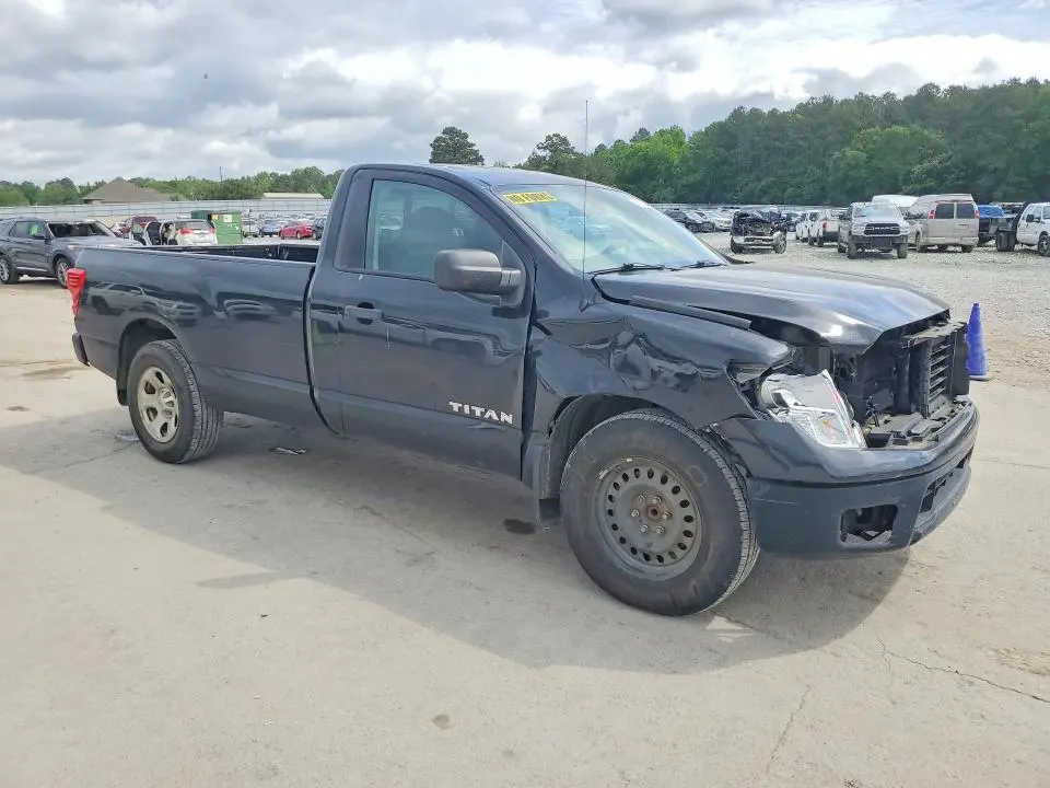 2018 NISSAN TITAN S  