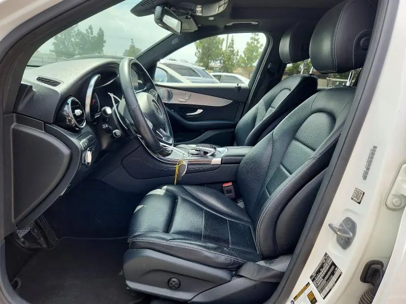 2019 MERCEDES-BENZ GLC 350E  
