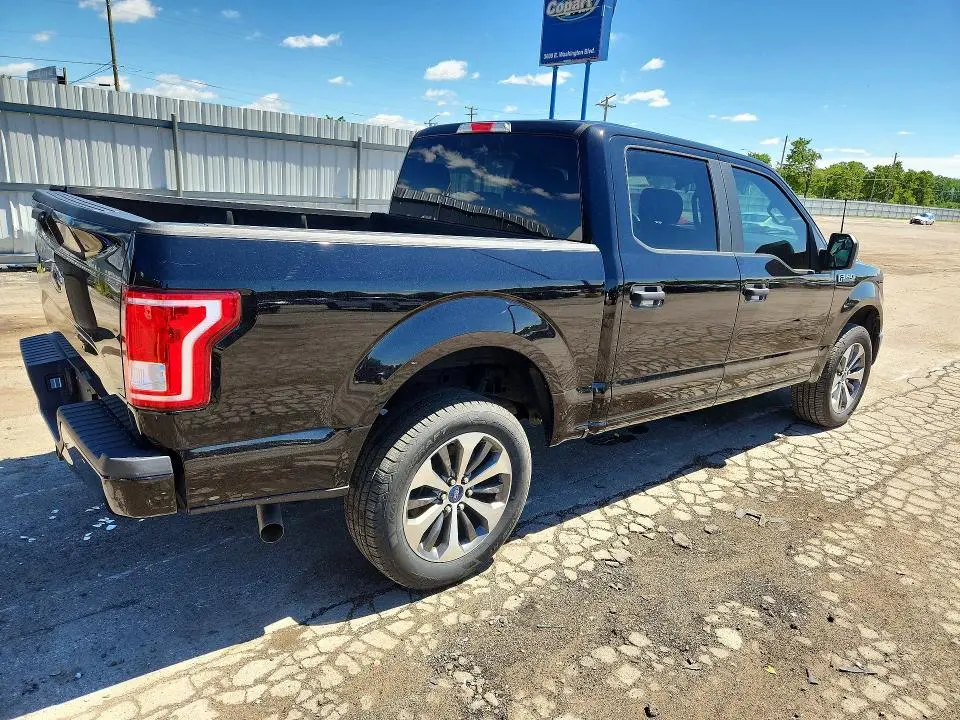 2017 FORD F150 SUPERCREW  