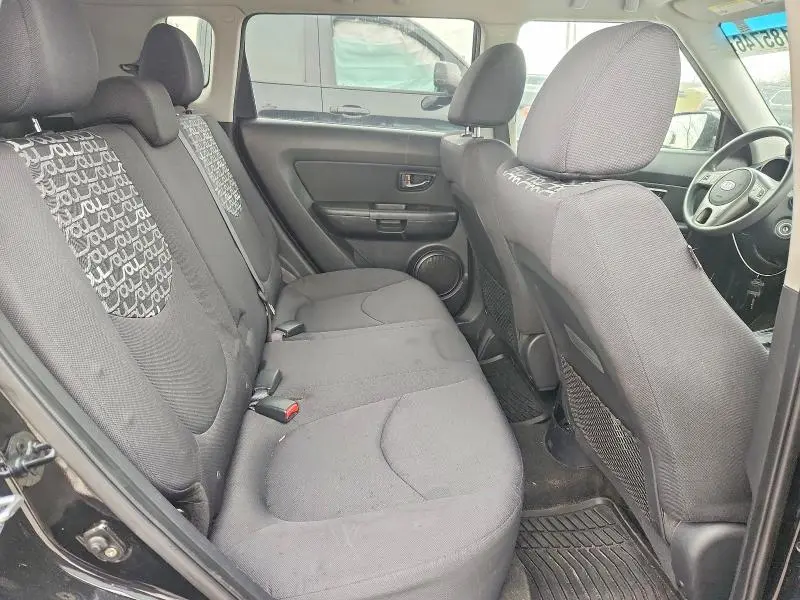 2011 KIA SOUL +  