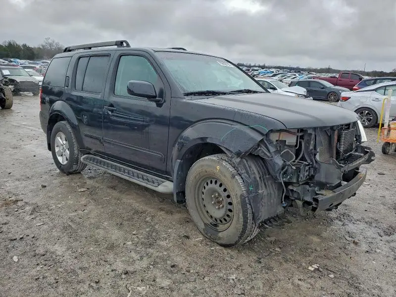 2012 NISSAN PATHFINDER S  