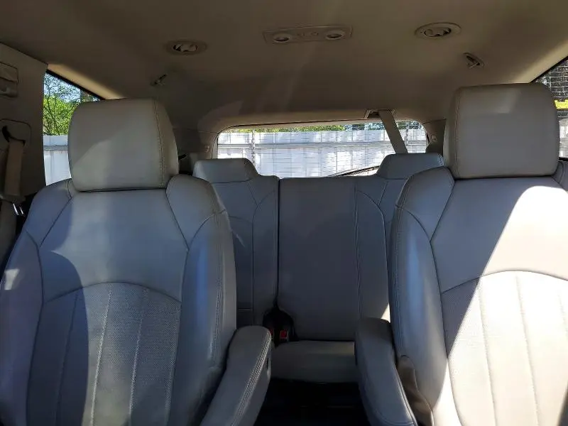 2015 CHEVROLET TRAVERSE LTZ  