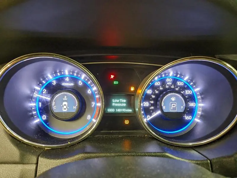 2013 HYUNDAI SONATA SE  