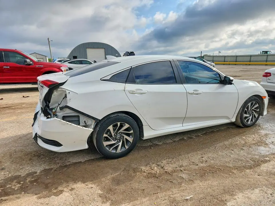 2018 HONDA CIVIC EX  
