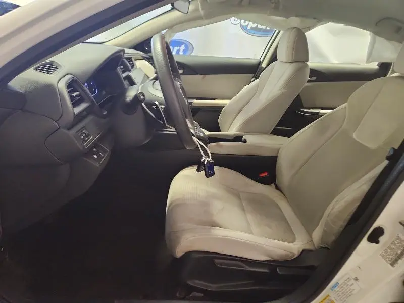 2019 HONDA INSIGHT EX  
