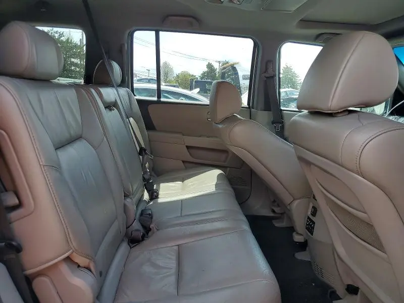 2011 HONDA PILOT EXL  