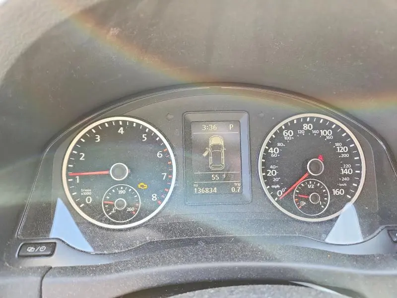 2015 VOLKSWAGEN TIGUAN S  
