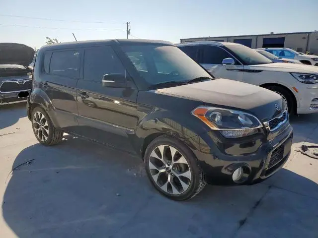 2012 KIA SOUL +  