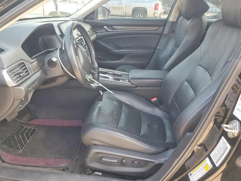 2018 HONDA ACCORD TOURING  