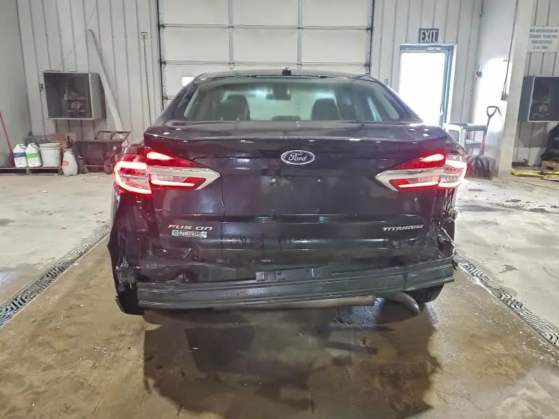 2019 FORD FUSION TITANIUM  