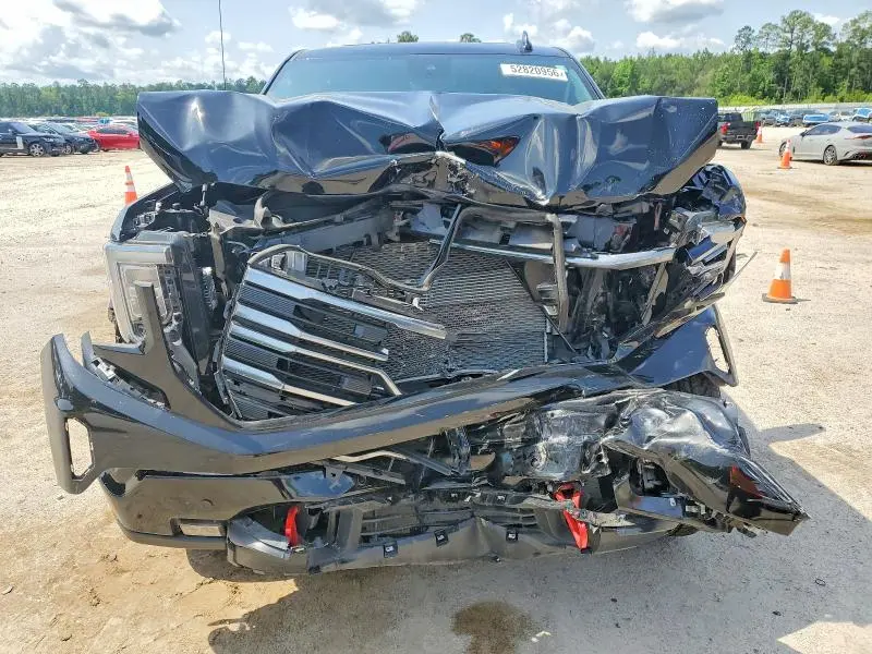 2025 GMC SIERRA K1500 AT4  