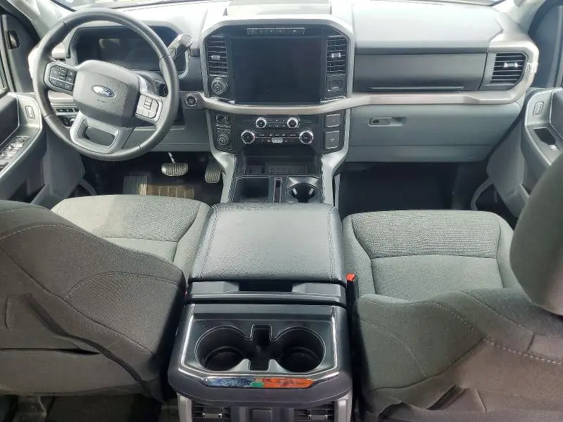 2024 FORD F150 XLT  